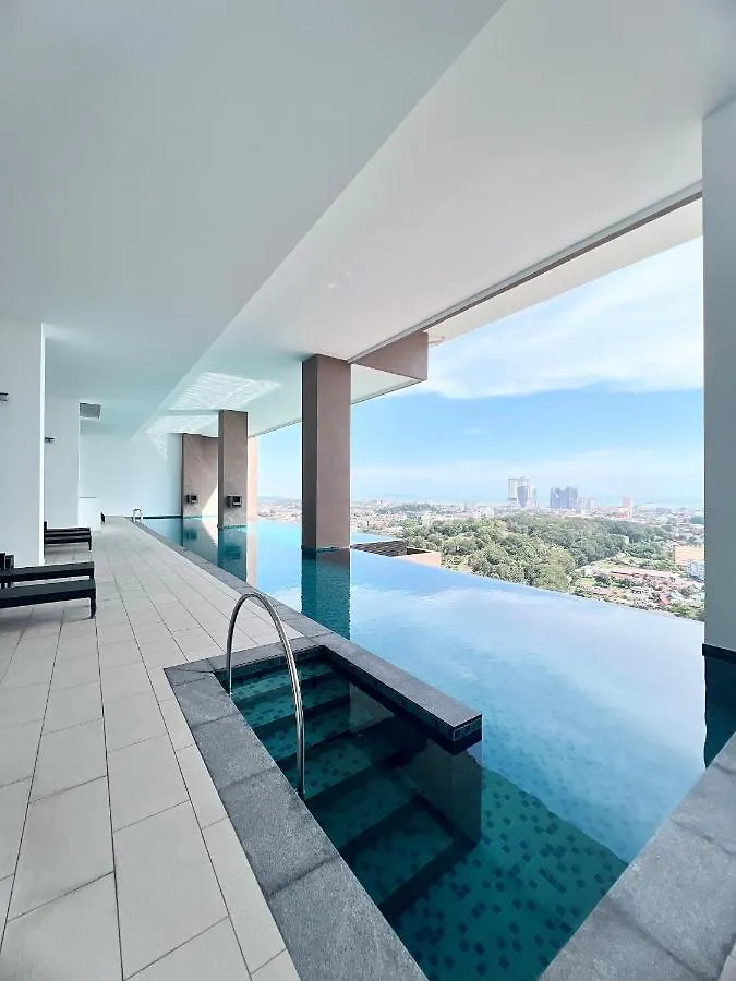 The Apple Residence & Suites Infinity Pool By Nestcove Malacca