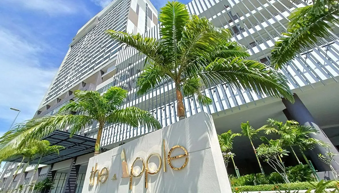 The Apple Residence & Suites Infinity Pool By Nestcove Malacca