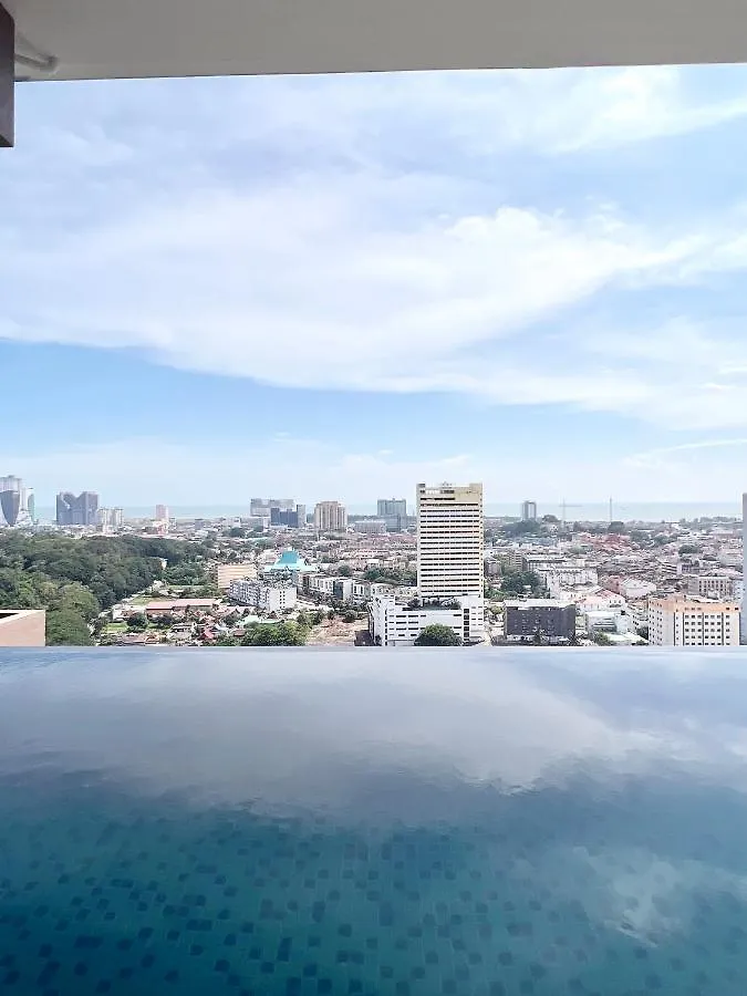 The Apple Residence & Suites Infinity Pool By Nestcove Malacca Malaysia